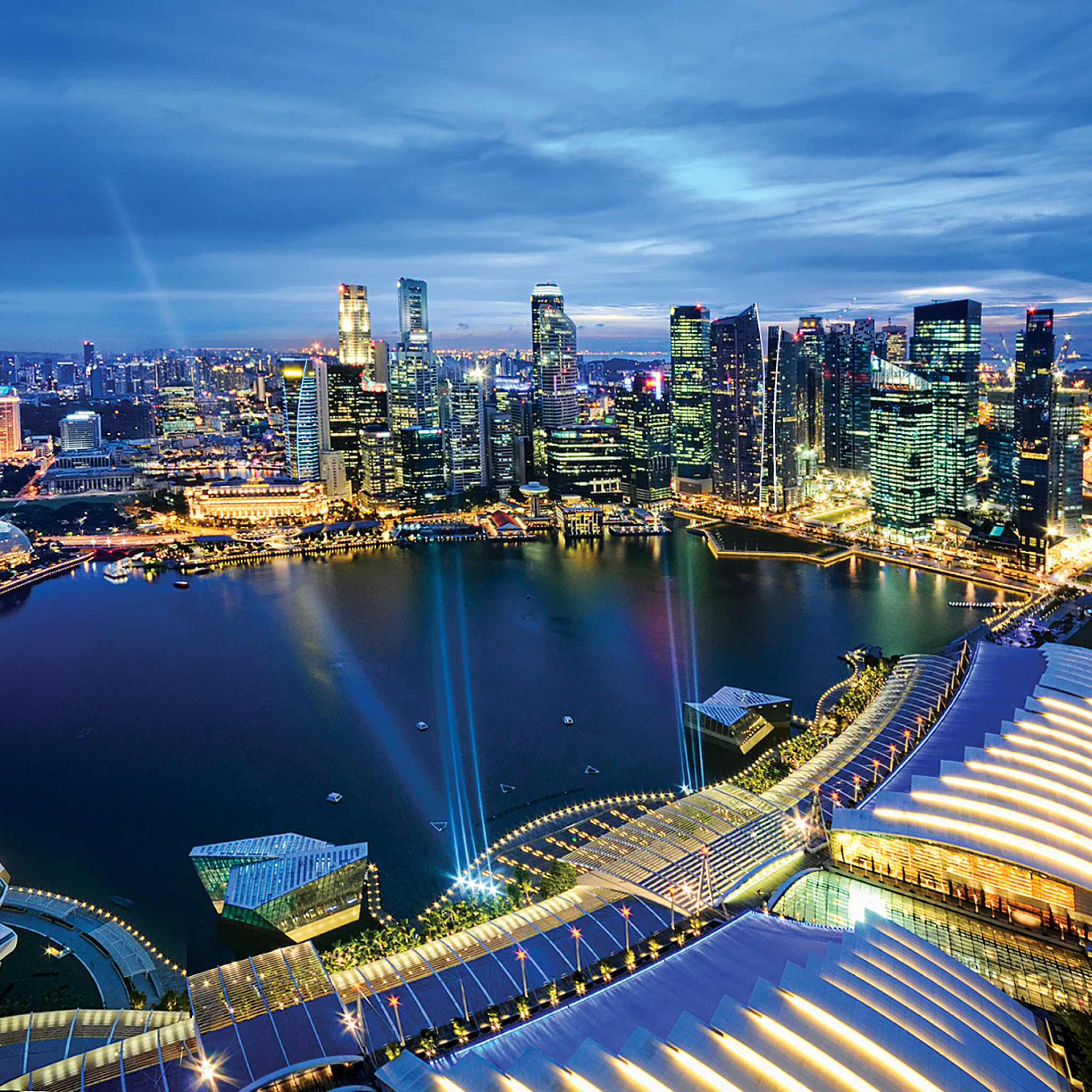 Fondo de pantalla Singapore evening cityscape 2048x2048