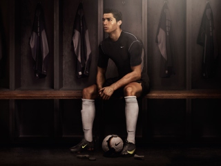 Das Cristiano Ronaldo Wallpaper 320x240