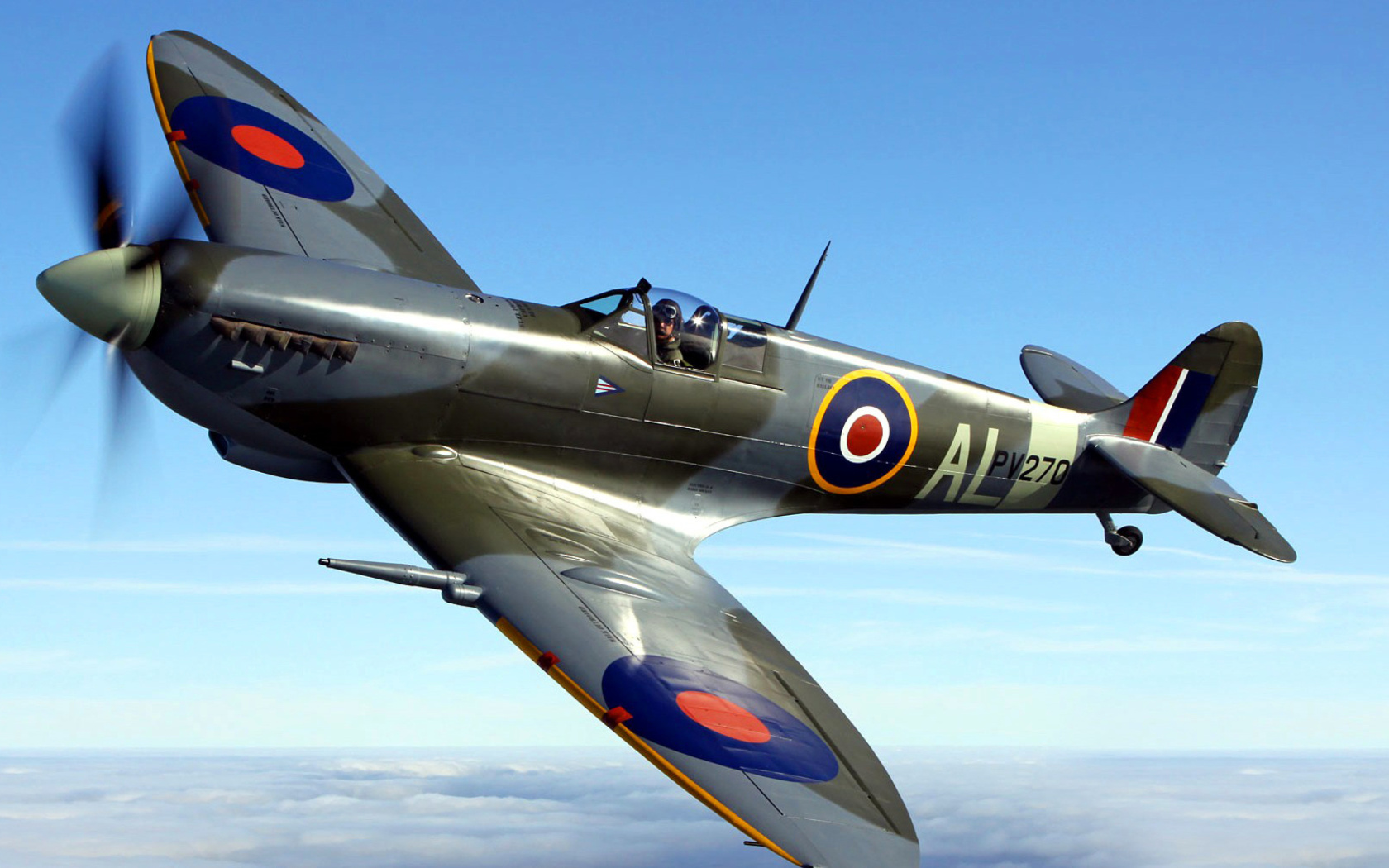 Screenshot №1 pro téma Supermarine Spitfire 1680x1050