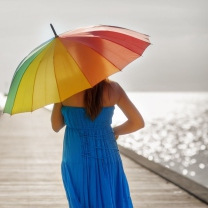 Screenshot №1 pro téma Blue Dress And Rainbow Umbrella 208x208