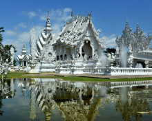 Screenshot №1 pro téma Wat Rong Khun 220x176