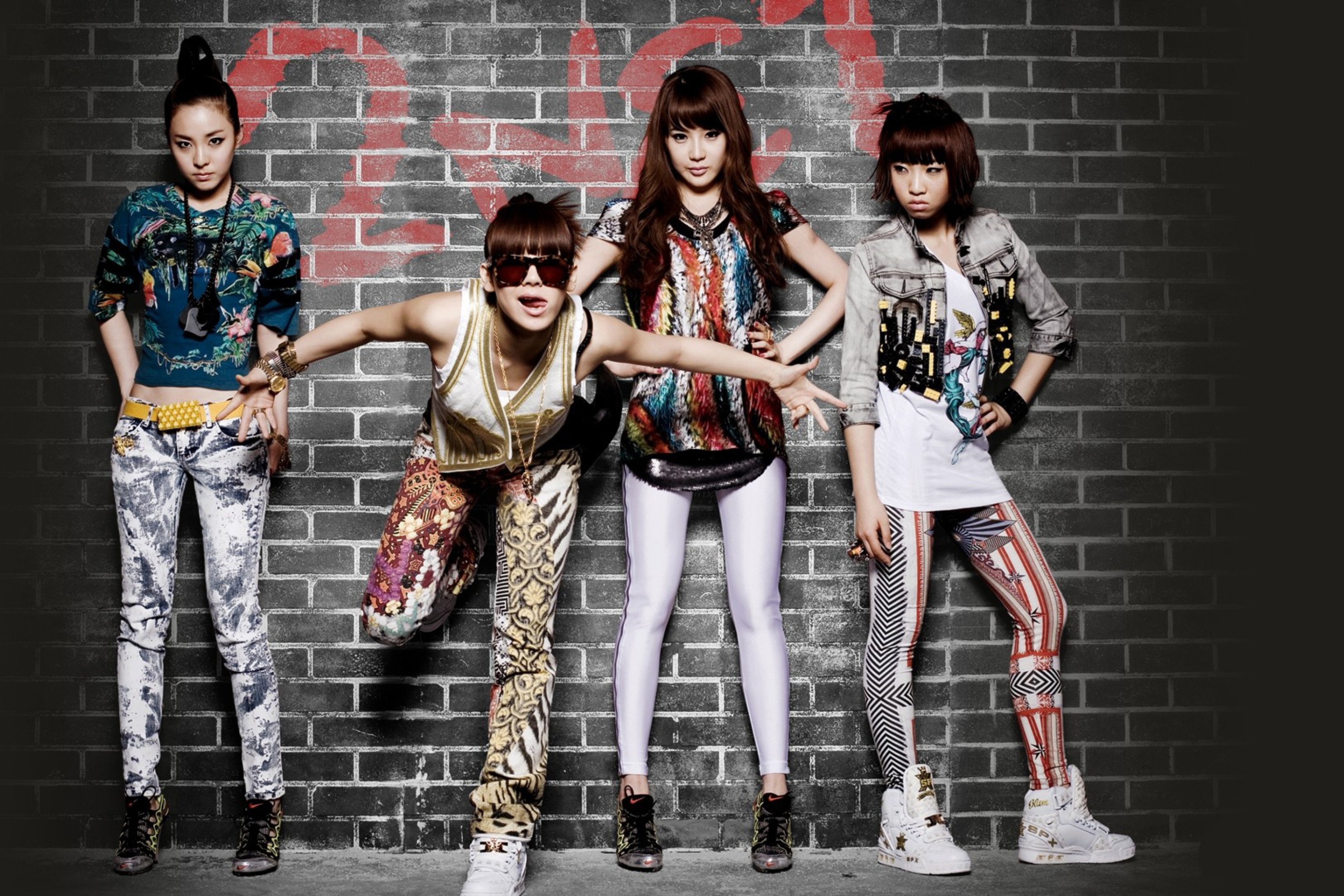 Группы поп музыки. 2nel корейская группа. 2ne1. 2ne1 kpop. Future 2ne1.