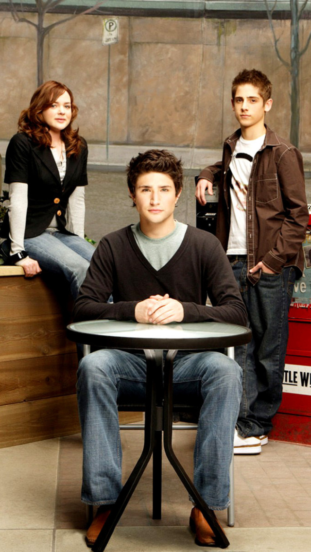 Fondo de pantalla Kyle XY with Jean Luc Bilodeau 640x1136