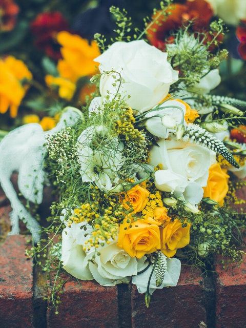 Das Bridal Bouquet Wallpaper 480x640