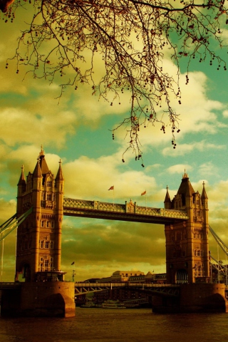 London Bridge wallpaper 320x480