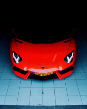 Red Lamborghini Aventador screenshot #1 176x220