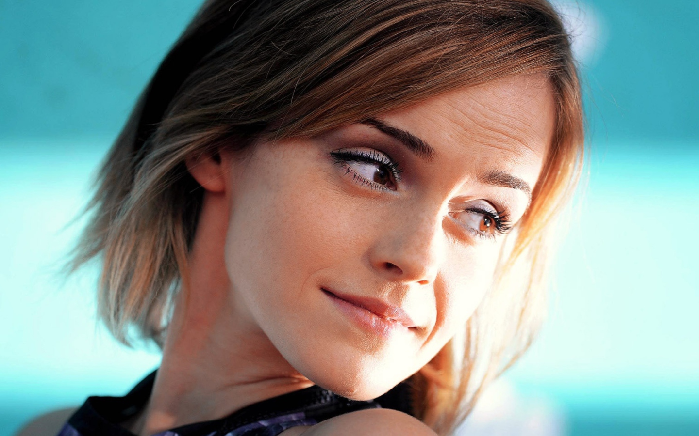 Обои Sweet Emma Watson 1440x900