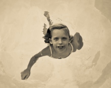 Das Swim Across The World Wallpaper 220x176
