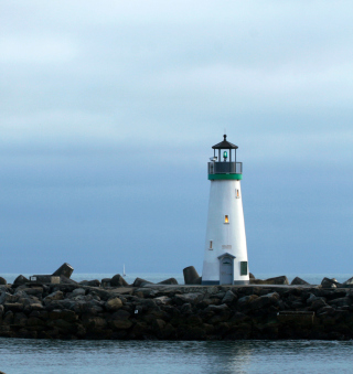 White Lighthouse sfondi gratuiti per iPad mini