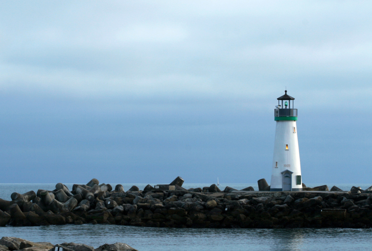 Fondo de pantalla White Lighthouse