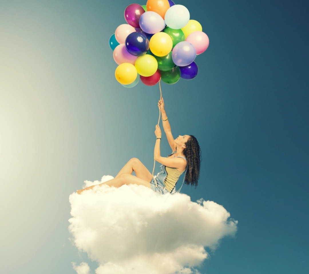 Das Flyin High On Cloud With Balloons Wallpaper 1080x960