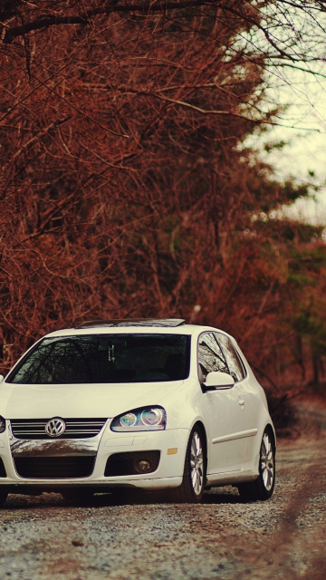 Volkswagen in Forest screenshot #1 360x640