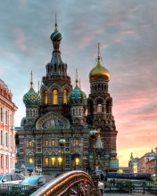 Fondo de pantalla Church In Saint-Petersburg 176x220