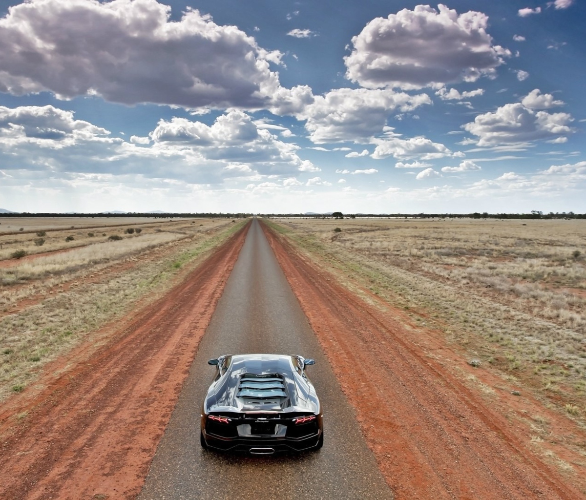 Sfondi Lamborghini Aventador On Empty Country Road 1200x1024