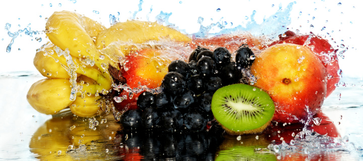 Das Peaches, bananas and grapes Wallpaper 720x320