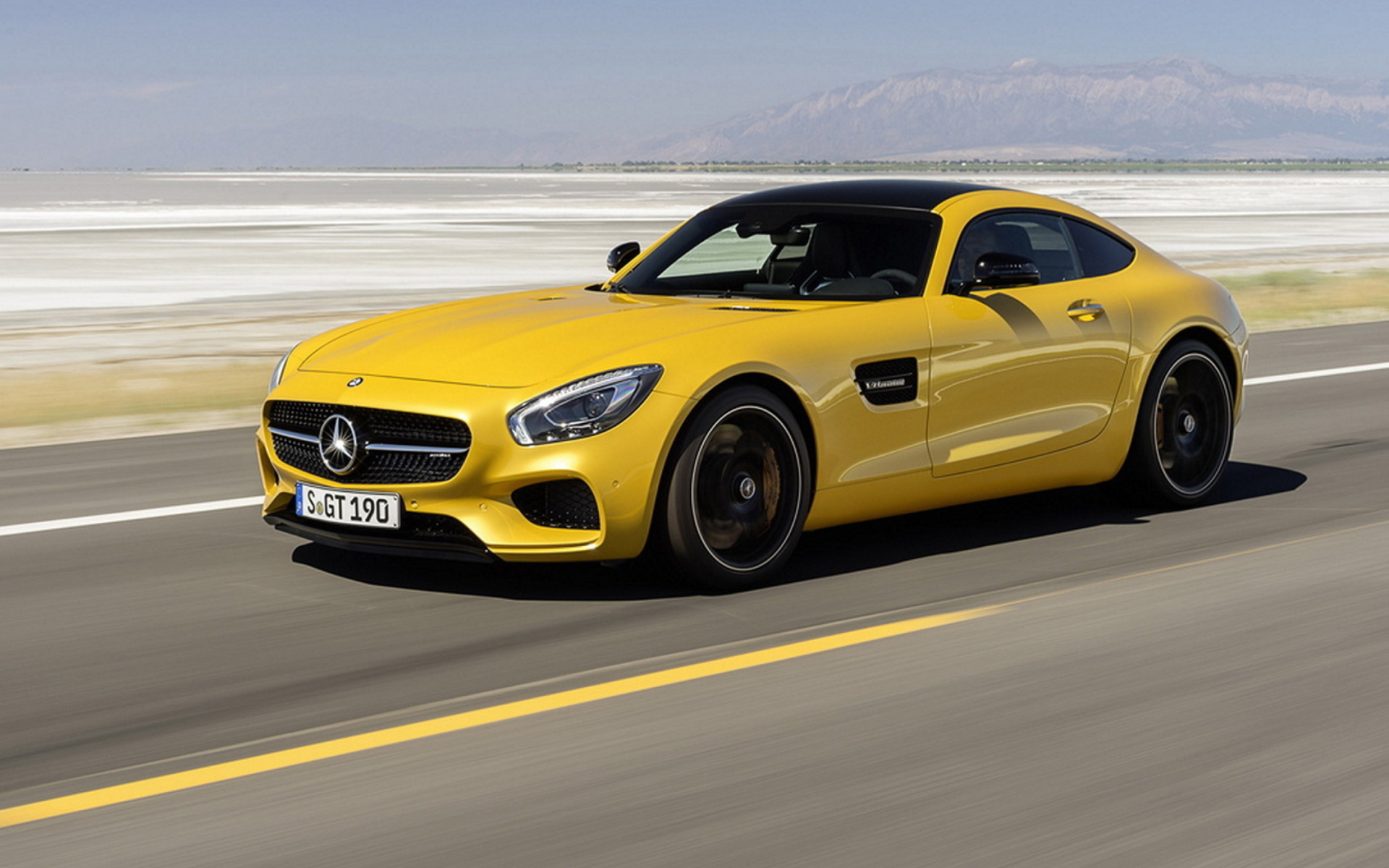 Screenshot №1 pro téma Mercedes AMG GT 2015 1920x1200