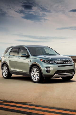 Land Rover Discovery Sport in Hangar wallpaper 320x480