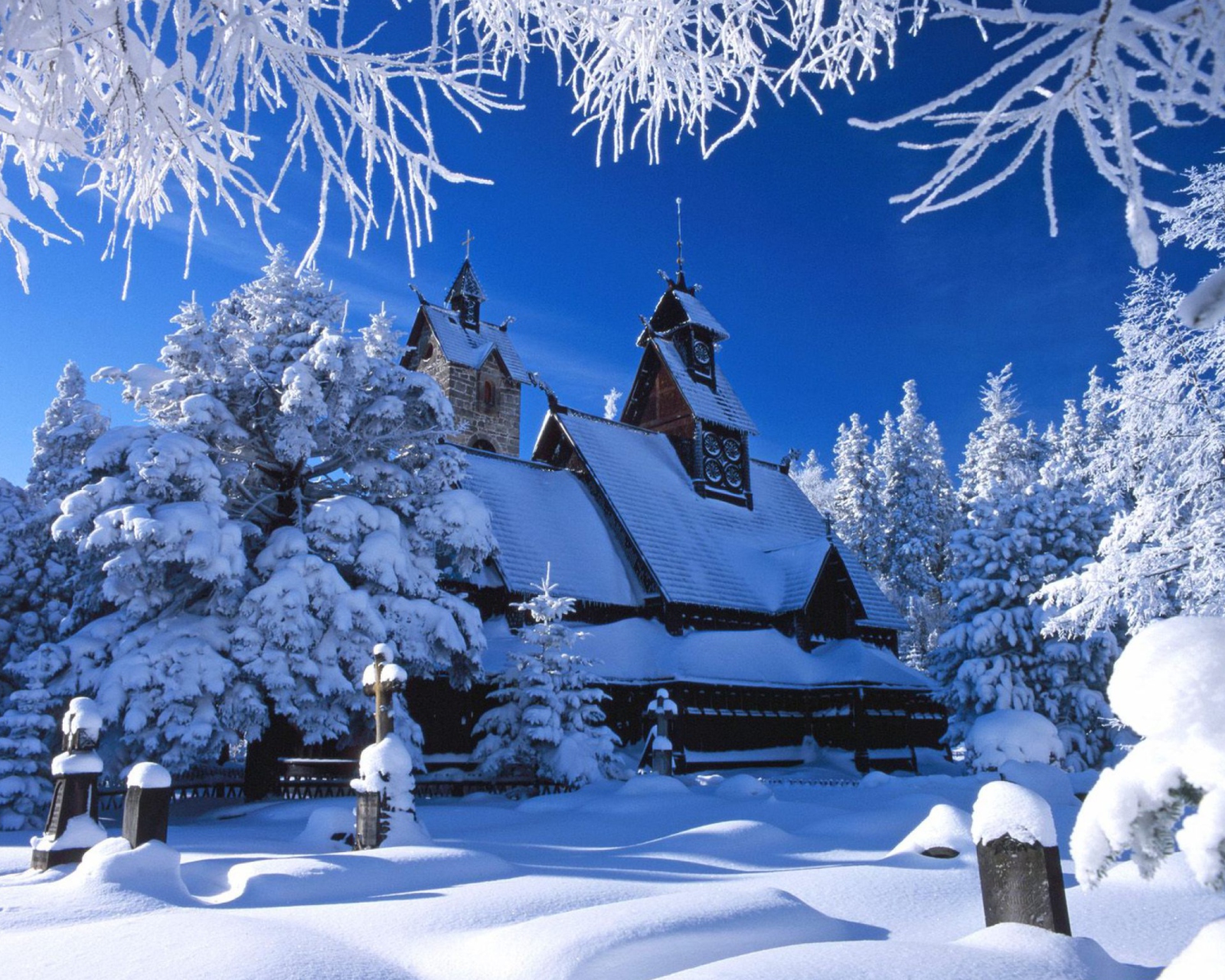 Sfondi Wang Temple Poland 1600x1280