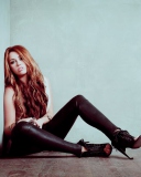 Обои Miley Cyrus Hot 128x160