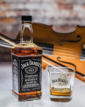 Sfondi Jack Daniels Whiskey 176x220