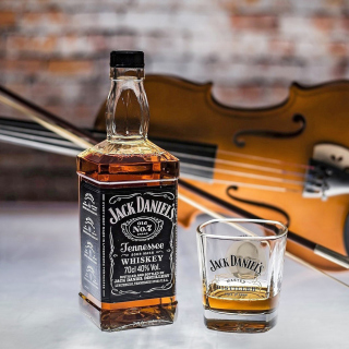 Jack Daniels Whiskey - Obrázkek zdarma pro iPad 2