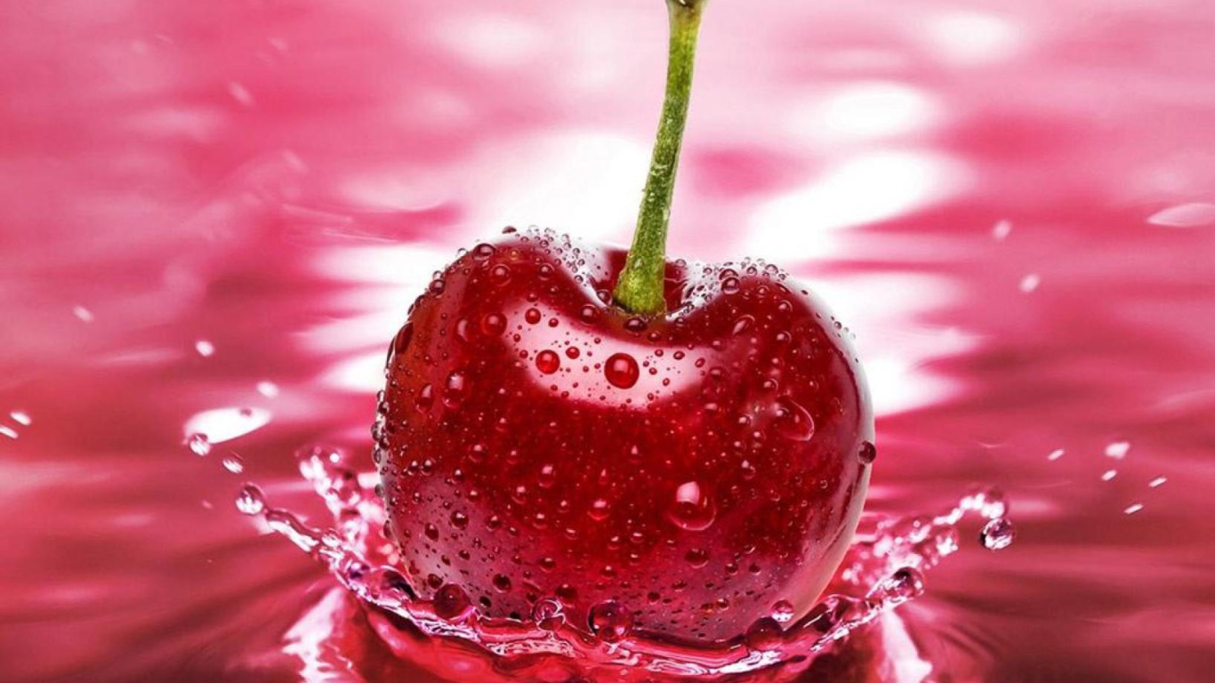 Das Red Cherry Splash Wallpaper 1366x768