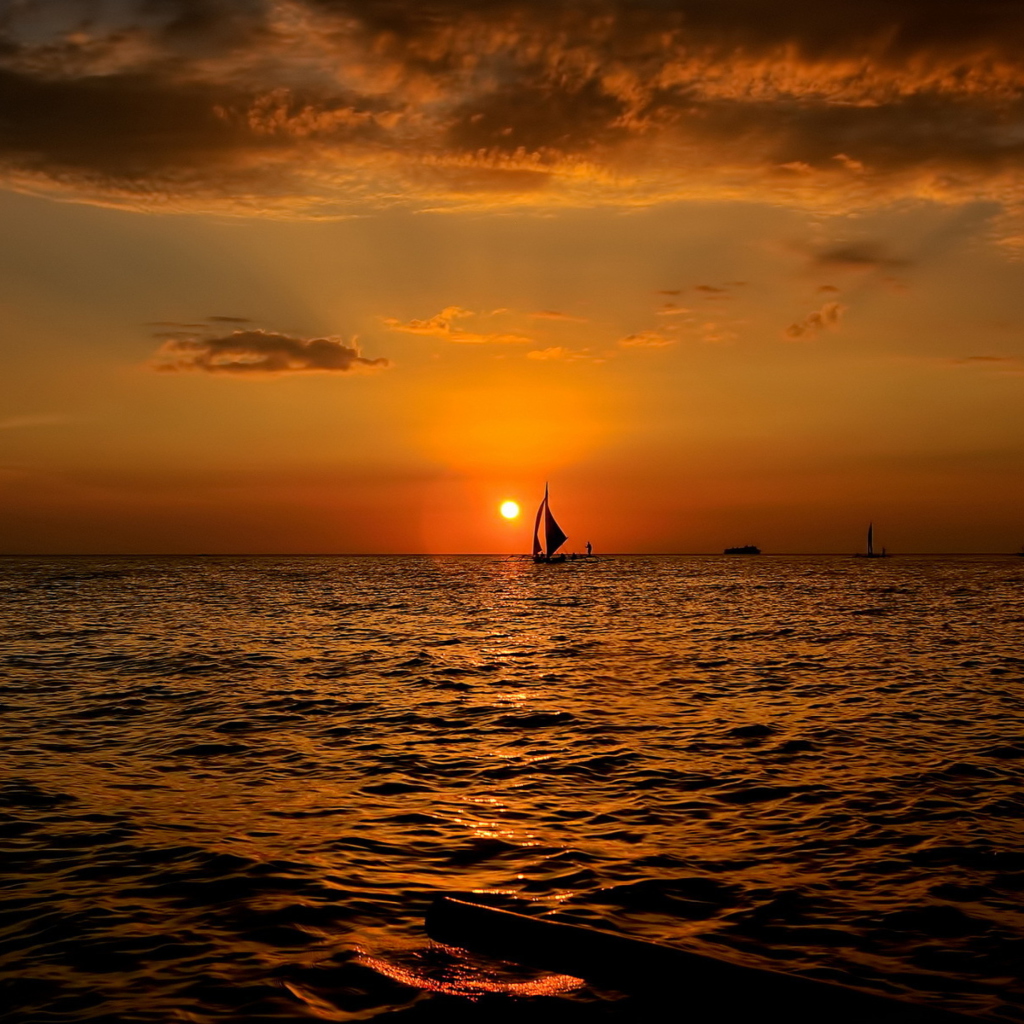 Fondo de pantalla Sunset Sailing 1024x1024