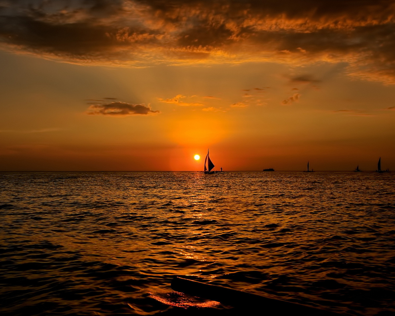 Fondo de pantalla Sunset Sailing 1280x1024