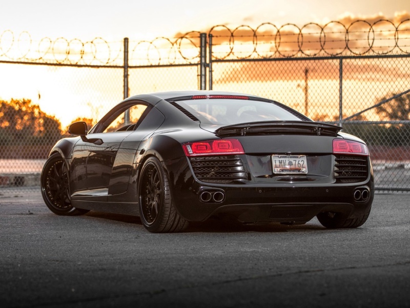 Das Audi R8 Wallpaper 800x600