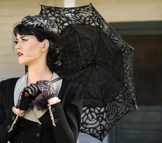 Katy Perry Black Umbrella sfondi gratuiti per iPad mini