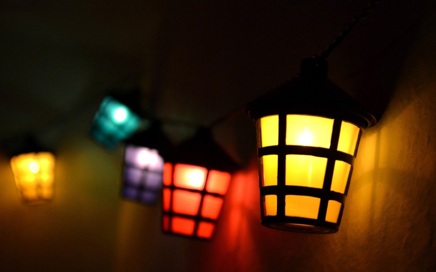 Lamps Lights wallpaper 1440x900