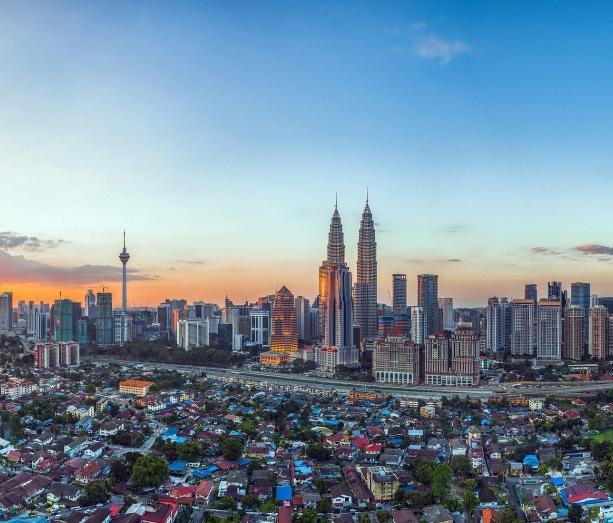 Fondo de pantalla Kuala Lumpur Panorama 1200x1024