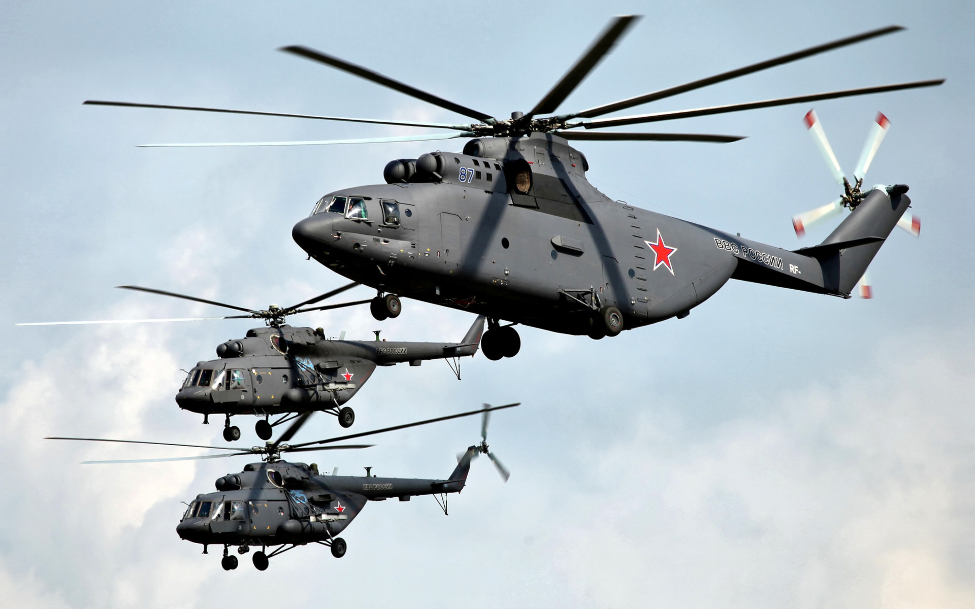 Mi 26 Giant Helicopter wallpaper 1920x1200