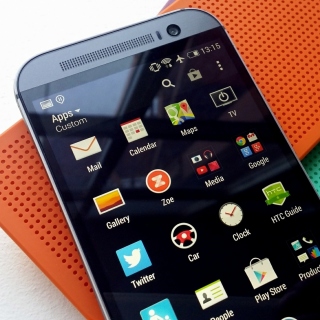 HTC One M8 Smartphone - Obrázkek zdarma pro 1024x1024