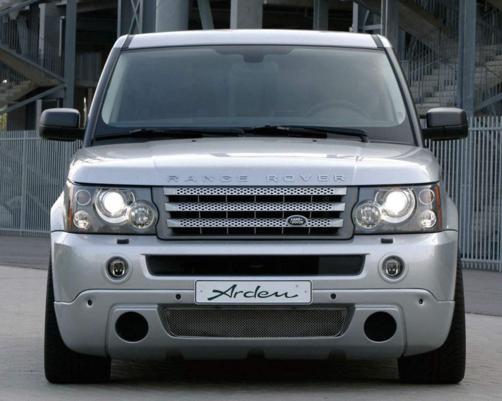 Range Rover screenshot #1 1600x1280