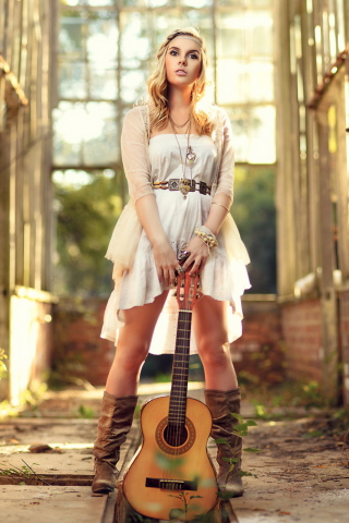 Das Girl With Guitar Chic Country Style Wallpaper 320x480