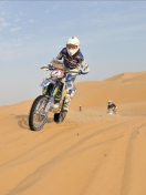 Fondo de pantalla Moto Rally In Desert 132x176