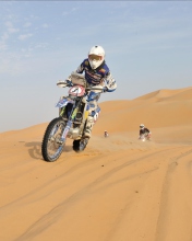 Moto Rally In Desert screenshot #1 176x220