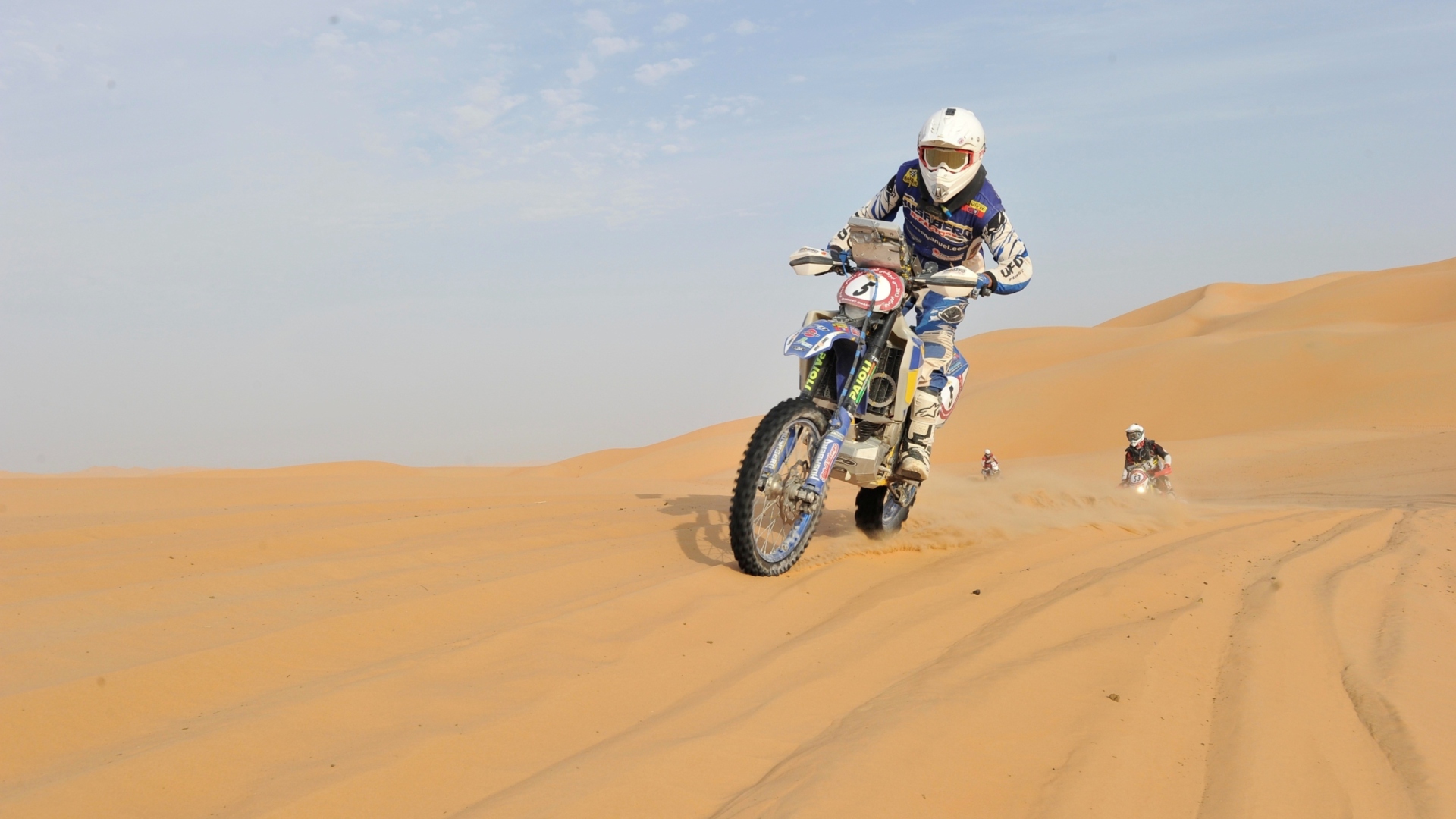 Screenshot №1 pro téma Moto Rally In Desert 1920x1080