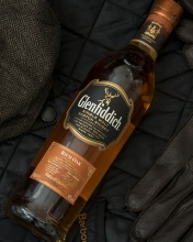 Das Glenfiddich single malt Scotch Whisky Wallpaper 176x220