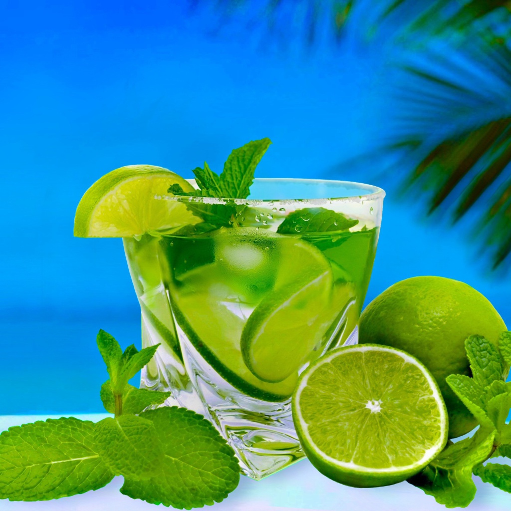 Mojito on Beach wallpaper 1024x1024