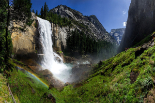 Vernal Fall in Nevada National Park Background for Android, iPhone and iPad