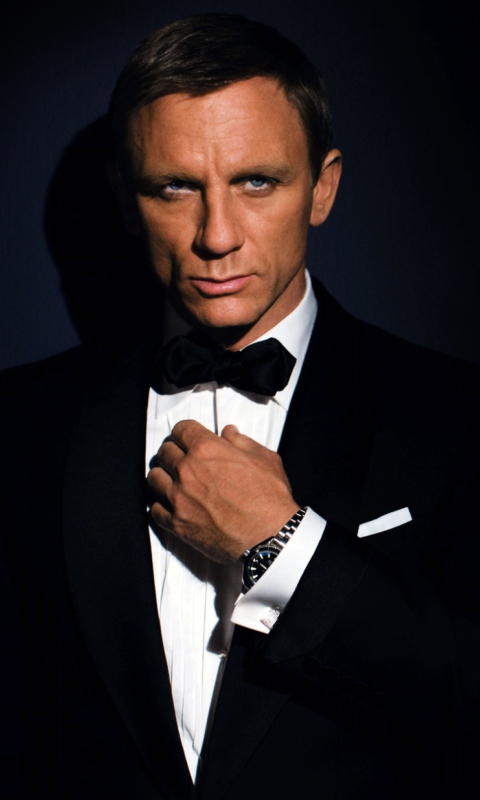 Fondo de pantalla James Bond Suit 480x800