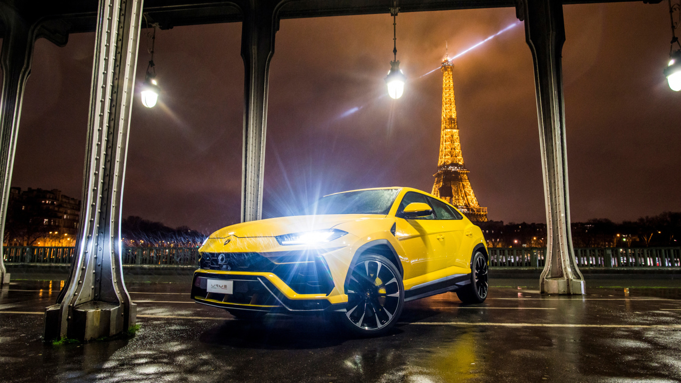 Sfondi Lamborghini Urus 1366x768