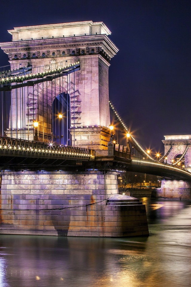 Chain Bridge in Budapest on Danube wallpaper 640x960