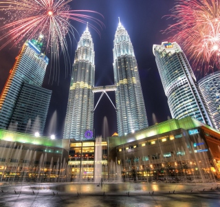 Kostenloses Petronas Towers in Kuala Lumpur (Malaysia) Wallpaper für 208x208