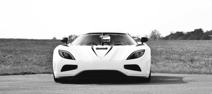 Das Koenigsegg Agera Wallpaper 720x320