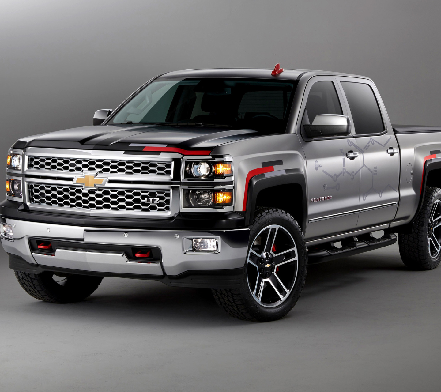 Обои Chevrolet Silverado Tuning 1440x1280