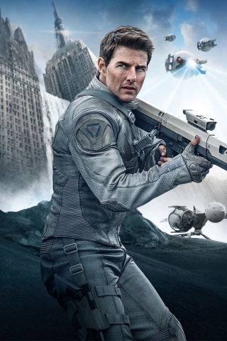 Обои Tom Cruise In Oblivion 320x480