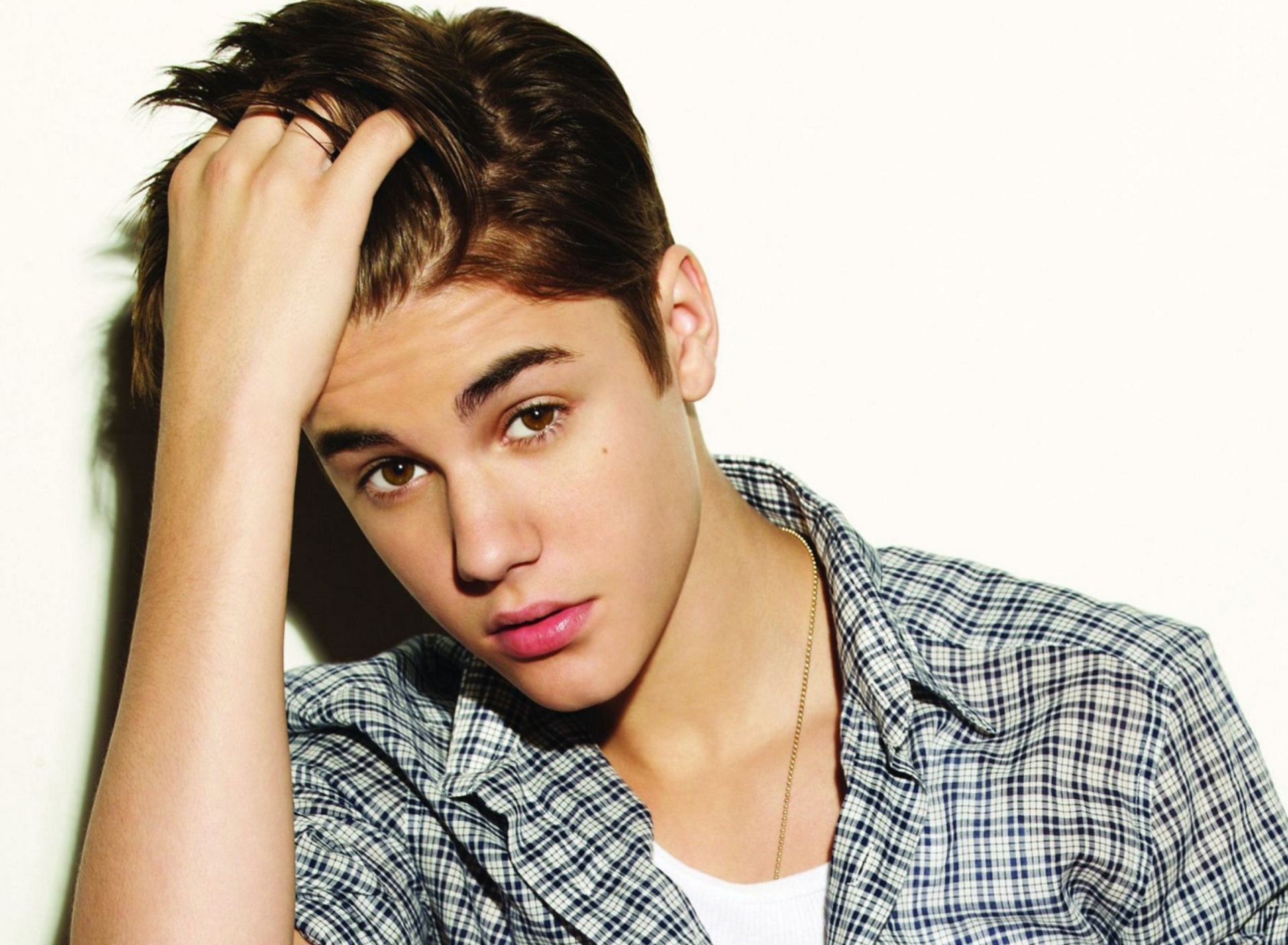 Sfondi Justin Bieber 1920x1408